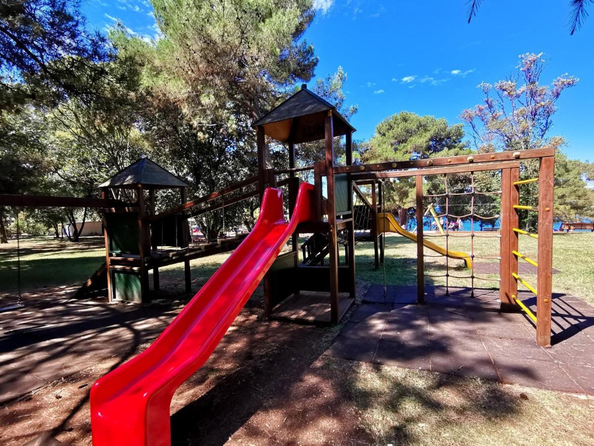 Stay In The Very Heart Of Porec - 50M To The Beach Zewnętrze zdjęcie